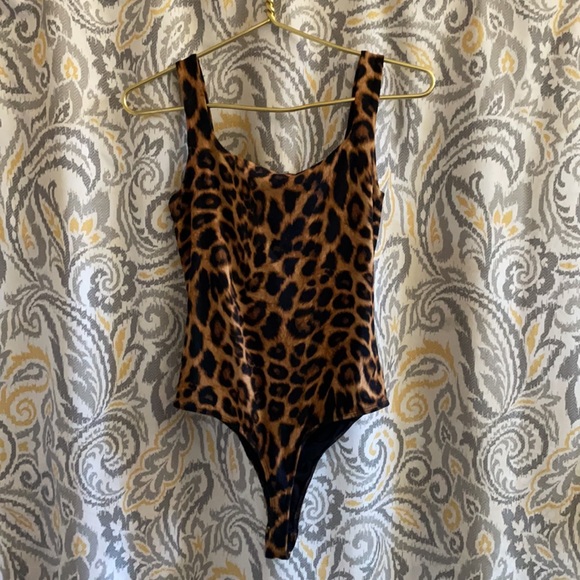 Windsor Cheetah Bodysuit - Picture 4 of 4